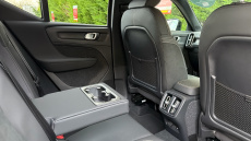 Volvo Xc40 2.0 B4P Plus Dark 5dr AWD Auto Petrol Estate